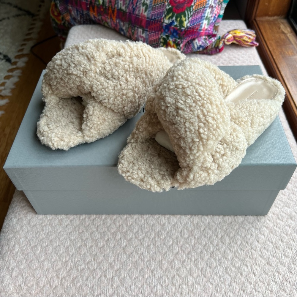 NEW Balenciaga Drapy Shearling Slide Sandals 40.5/10.5